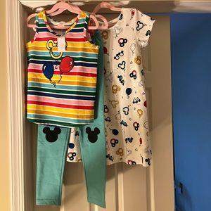 Hanna Andersson Disney bundle size 120/130.